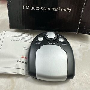 Avon Black and Silver FM Radio
